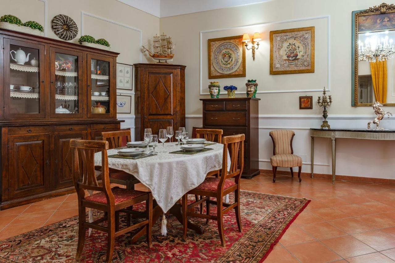 La Casa Di Dante Apartment Palermo Exterior photo